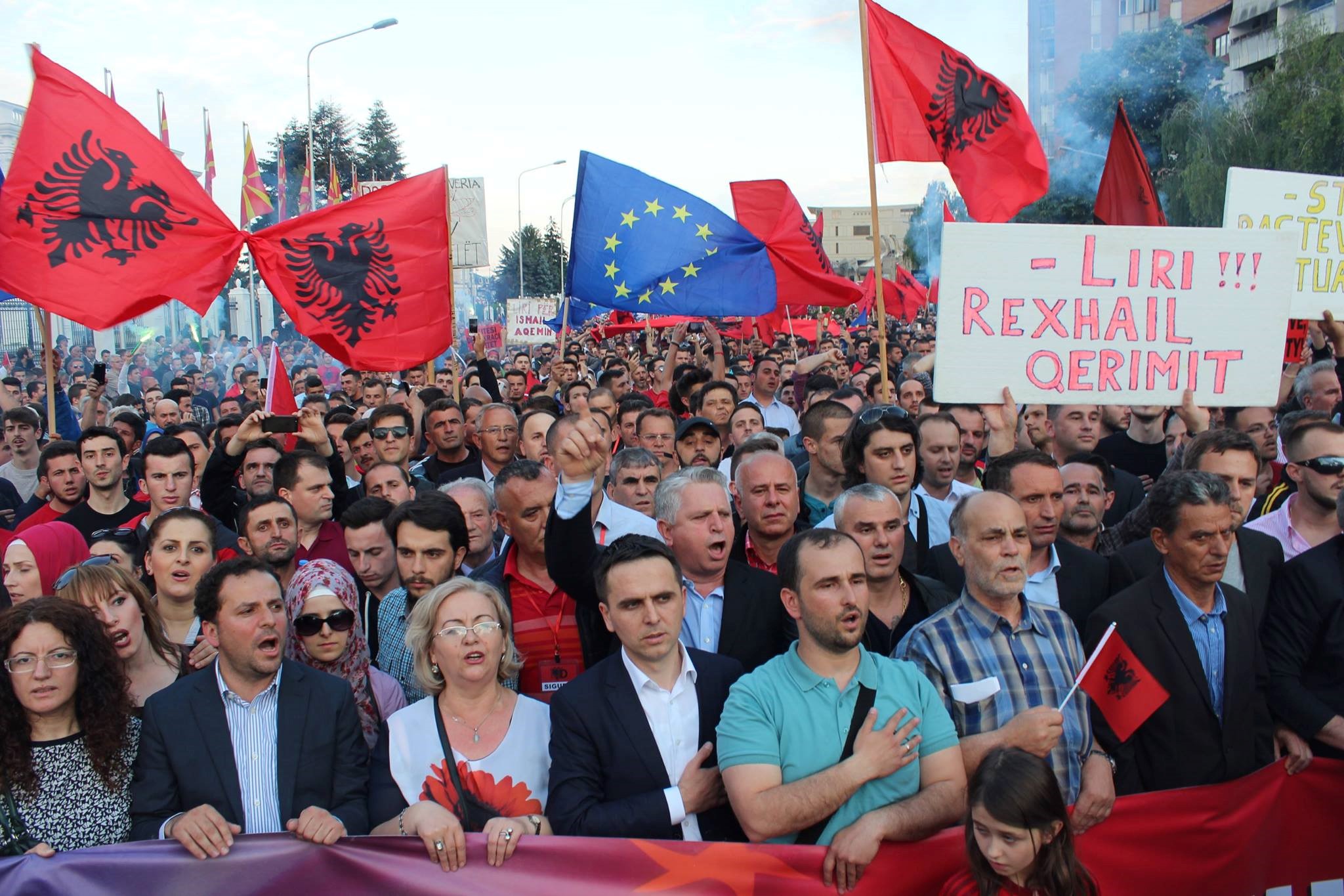 Makedonya'da hükümet protesto edildi - 627