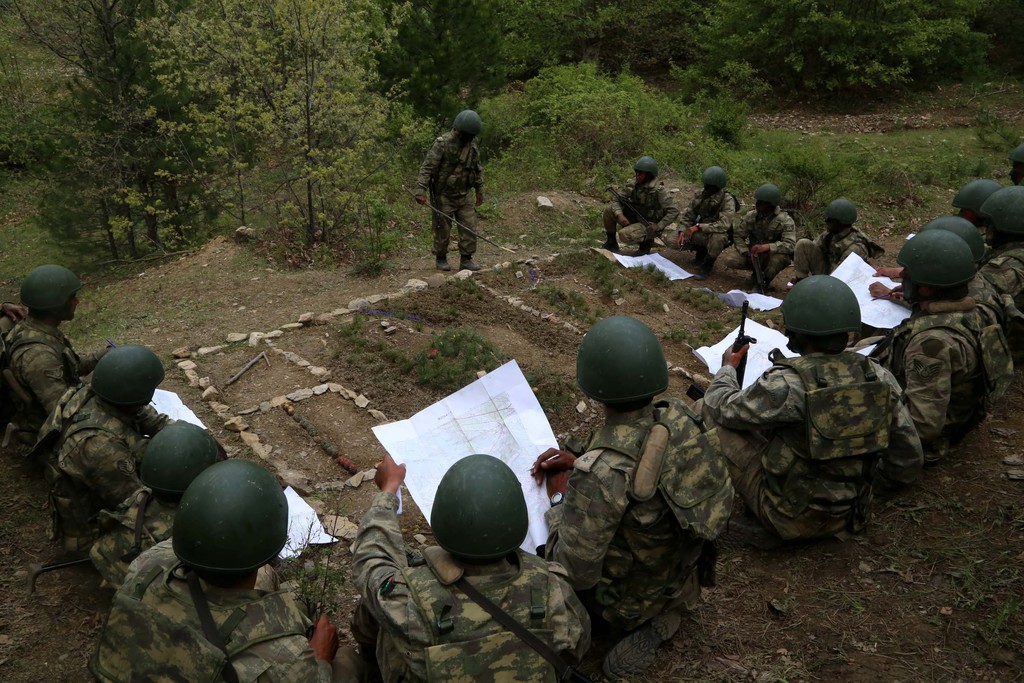 Komandolardan nefes kesen tatbikat - 605