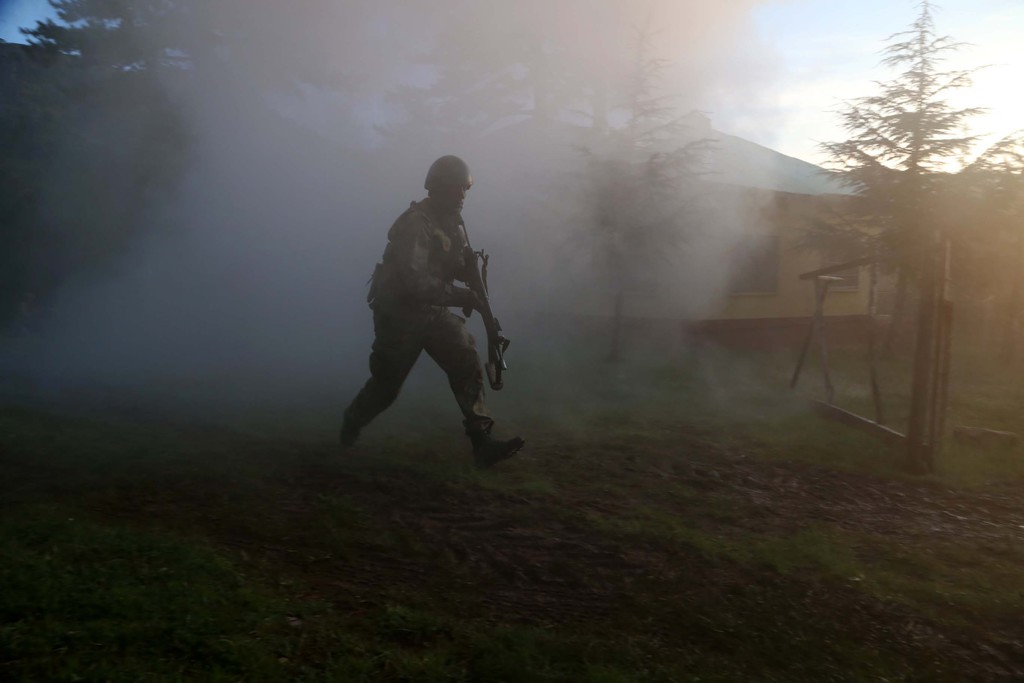 Komandolardan nefes kesen tatbikat - 591