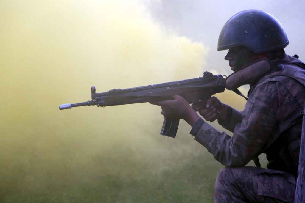 Komandolardan nefes kesen tatbikat - 940