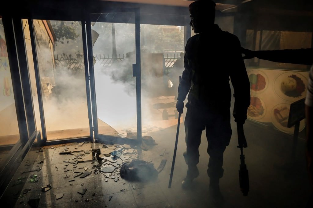 Polisten protestoculara sert müdahale - 39