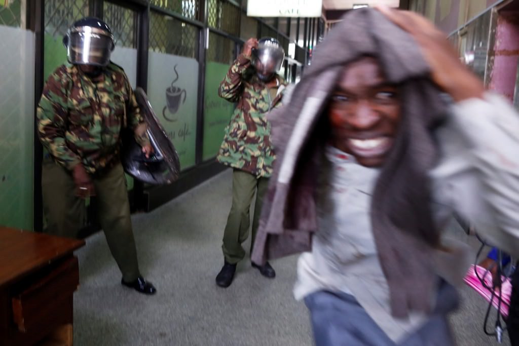 Polisten protestoculara sert müdahale - 9