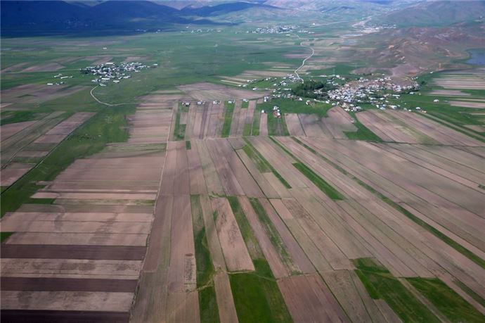 Hakkari'nin kuşbakışı görünümü - 716