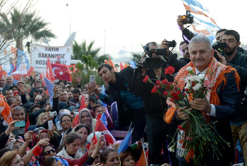 Binali Yıldırım kimdir? - 29