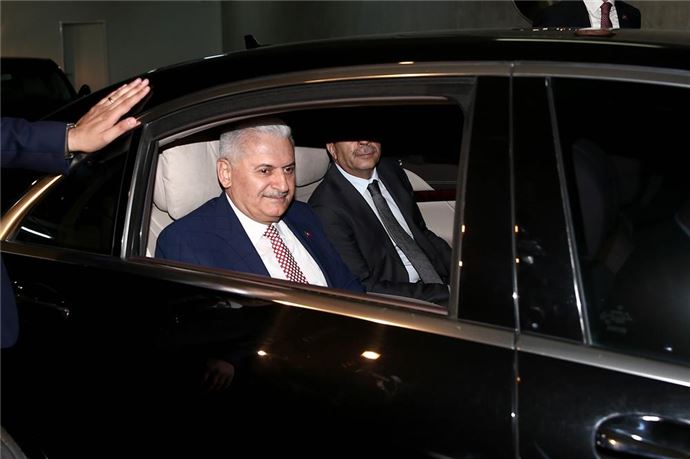 AK Parti Genel Başkanı ve Başbakan Adayı Binali Yıldırım - 13