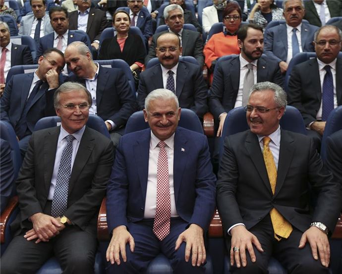 AK Parti Genel Başkanı ve Başbakan Adayı Binali Yıldırım - 9
