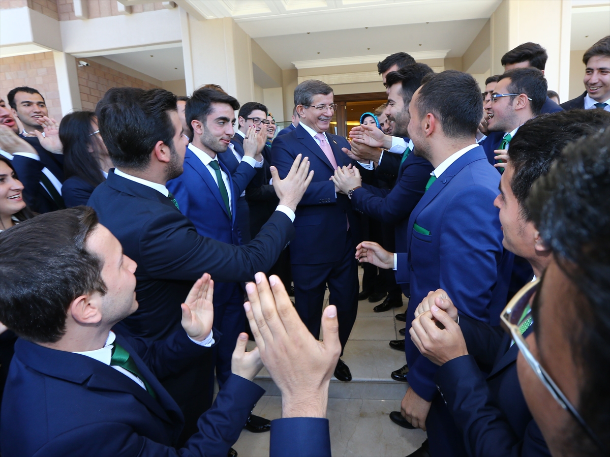 Davutoğlu, gençleri Çankaya Köşkü'nde ağırladı - 14