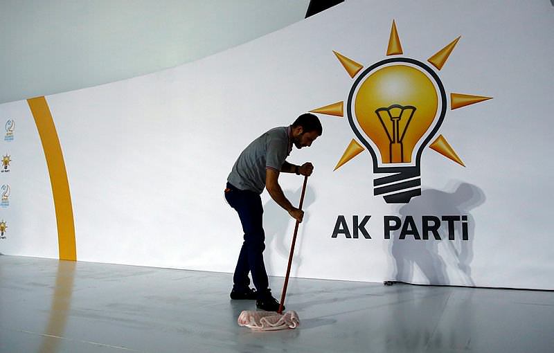 Ak Parti tarihi kongreye hazır - 12