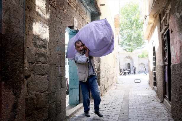 Sur'da tahribat ortaya çıktı - 908