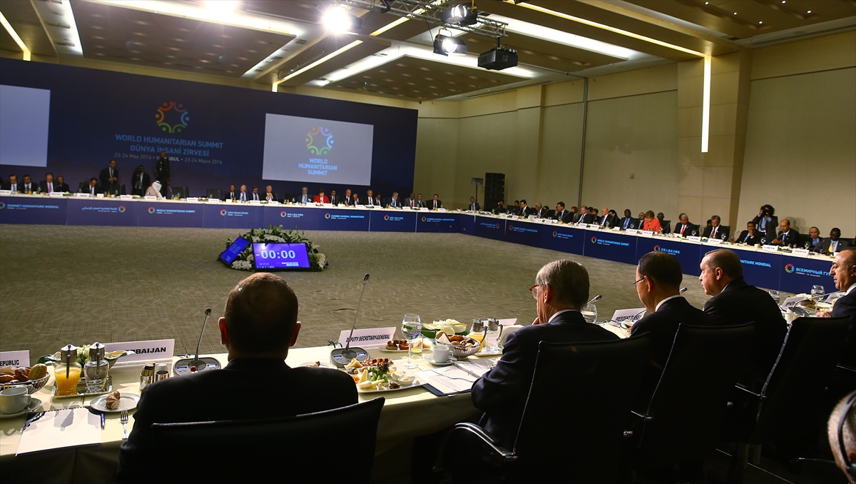 Dünya İnsani Zirvesi başladı - 21