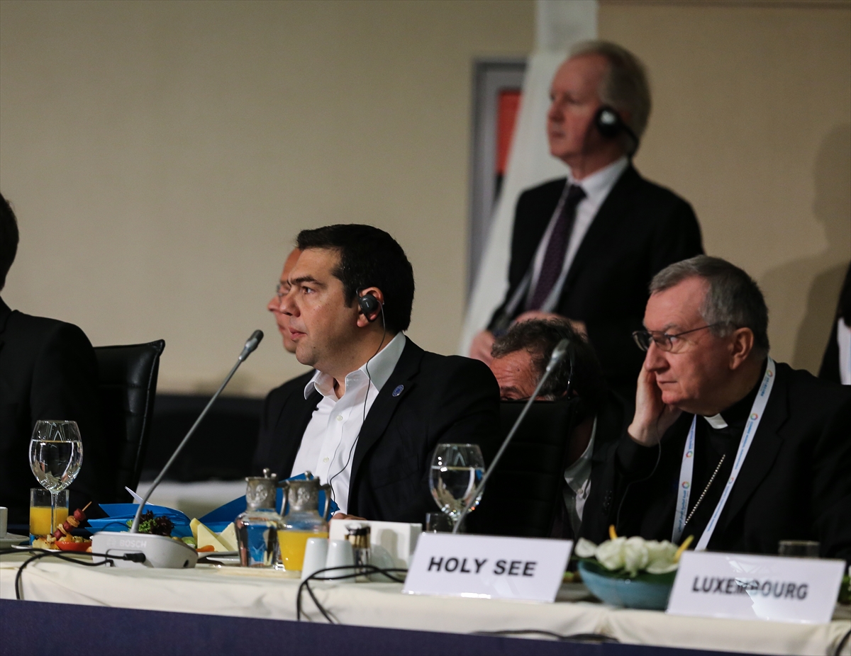 Dünya İnsani Zirvesi başladı - 37