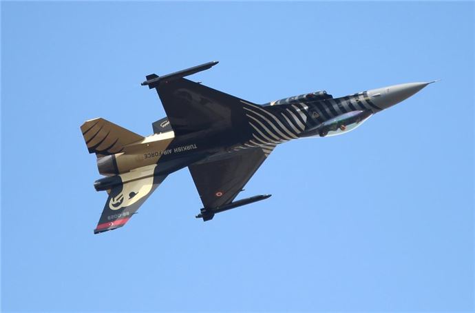 Solo Türk nefes kesti - 576