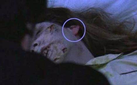 Filmlerdeki inanılmaz çekim hataları - 25