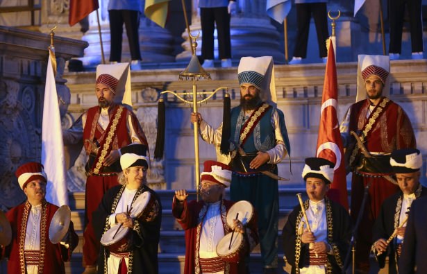 Erdoğan'dan liderlere mehterli karşılama - 701