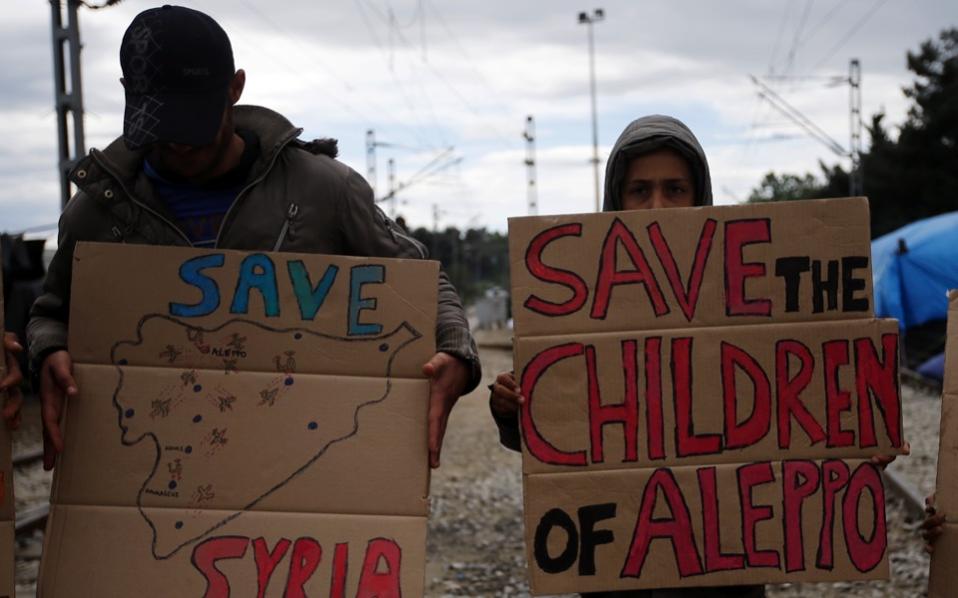 İdomeni kampı boşaltılıyor - 18