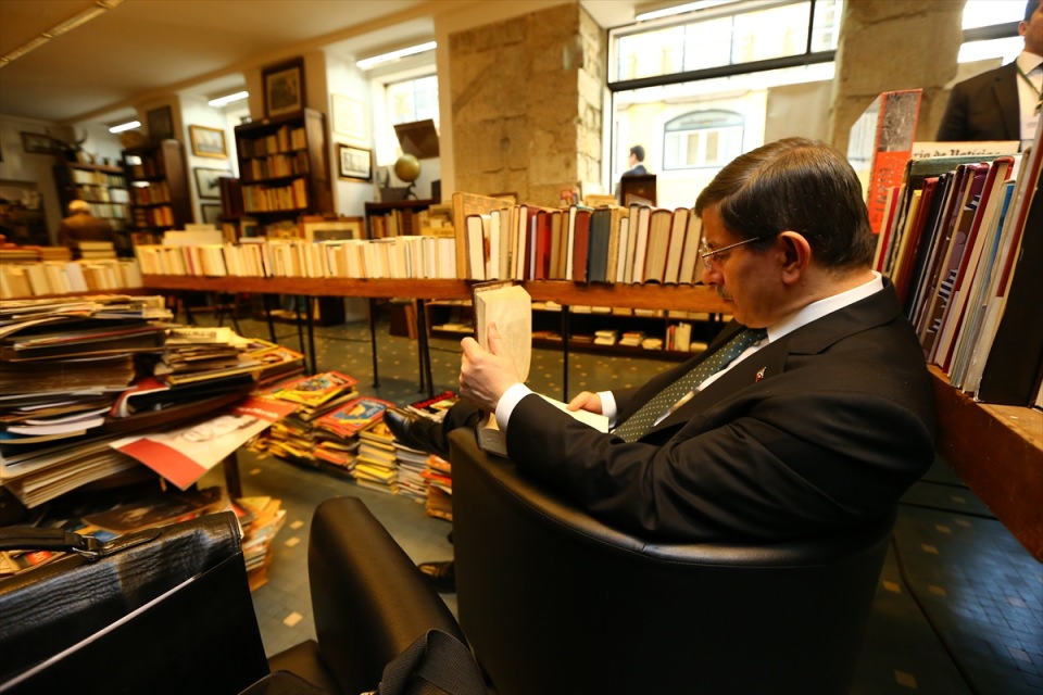 Fotoğraflarla Davutoğlu'nun Başbakanlıkta 21 ayı - 9