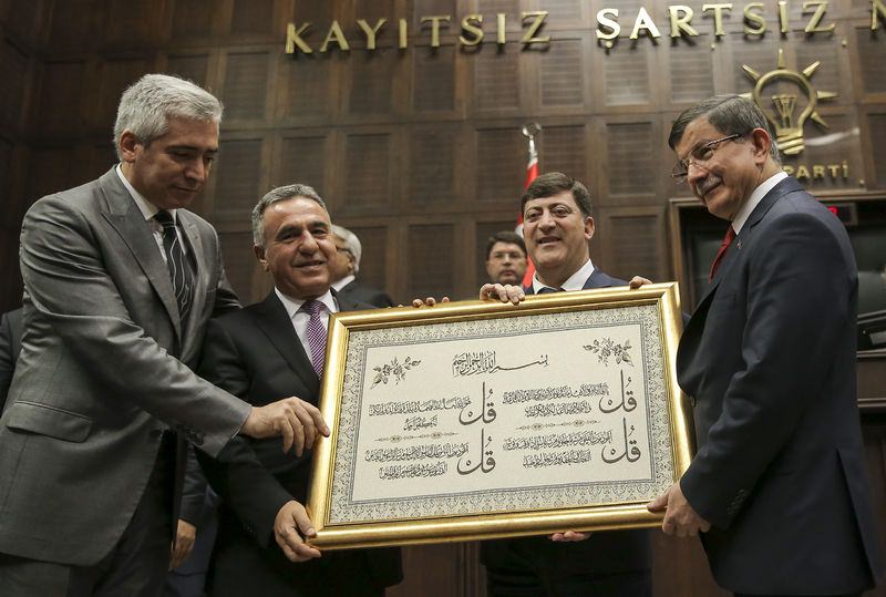 Fotoğraflarla Davutoğlu'nun Başbakanlıkta 21 ayı - 24