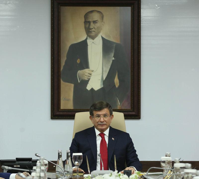 Fotoğraflarla Davutoğlu'nun Başbakanlıkta 21 ayı - 26