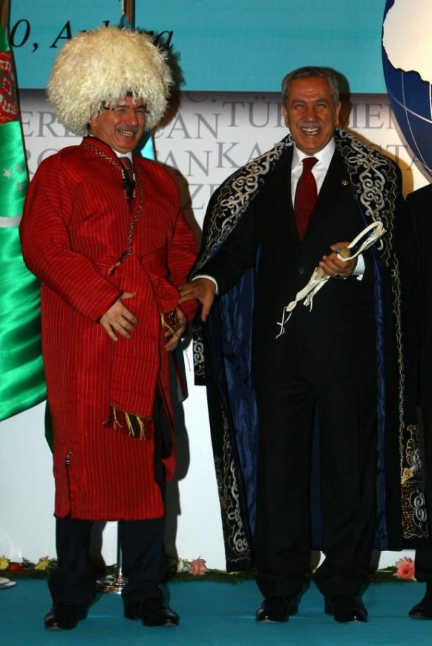 Fotoğraflarla Davutoğlu'nun Başbakanlıkta 21 ayı - 64