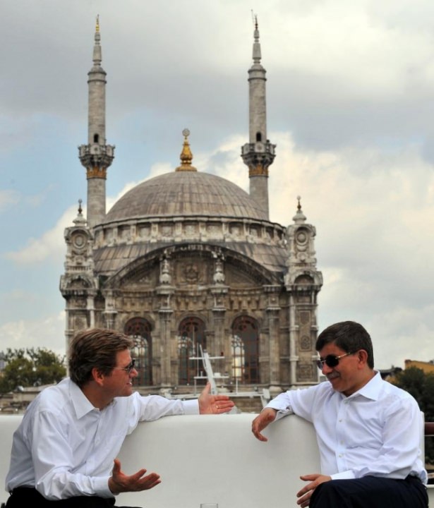 Fotoğraflarla Davutoğlu'nun Başbakanlıkta 21 ayı - 48