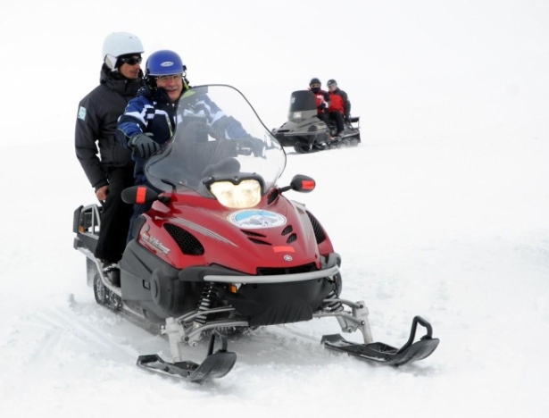 Fotoğraflarla Davutoğlu'nun Başbakanlıkta 21 ayı - 66