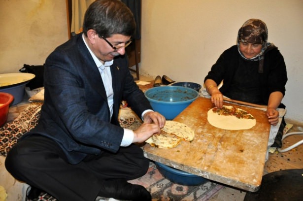 Fotoğraflarla Davutoğlu'nun Başbakanlıkta 21 ayı - 49