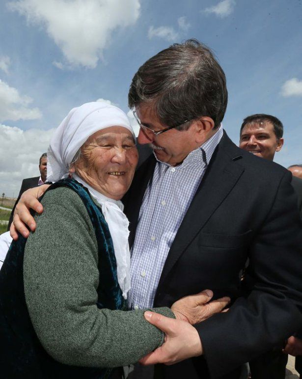 Fotoğraflarla Davutoğlu'nun Başbakanlıkta 21 ayı - 71