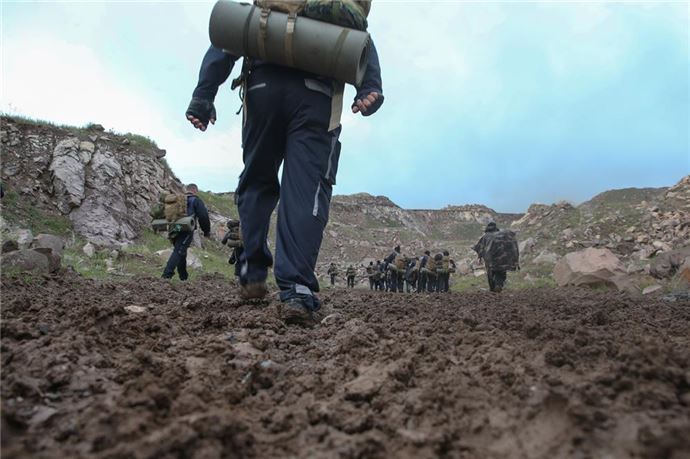 Savaş muhabirlerini PÖH eğitiyor - 824