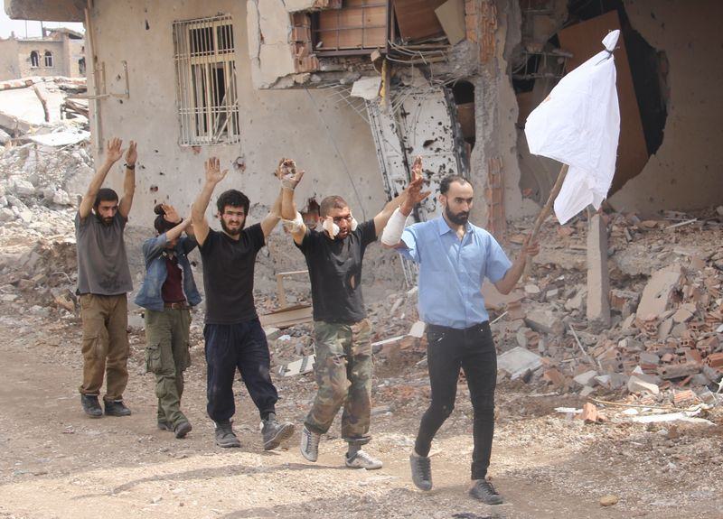 Nusaybin'de bir PKK grubu daha teslim oldu - 8