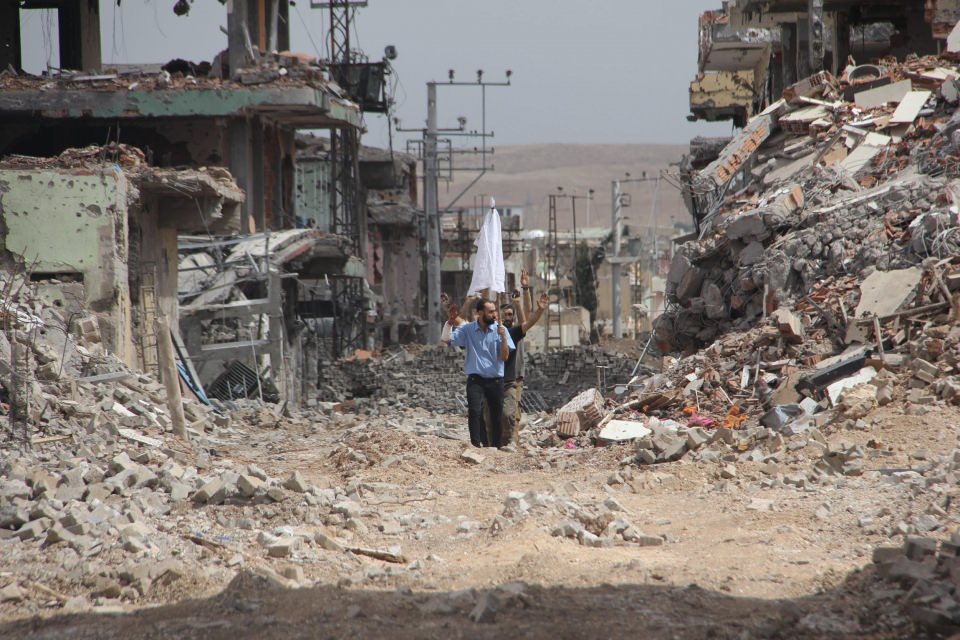 Nusaybin'de bir PKK grubu daha teslim oldu - 17