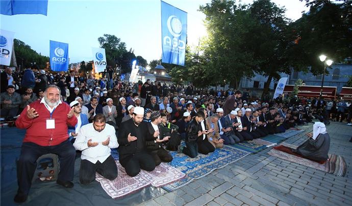 Ayasofya'da fetih namazı - 12