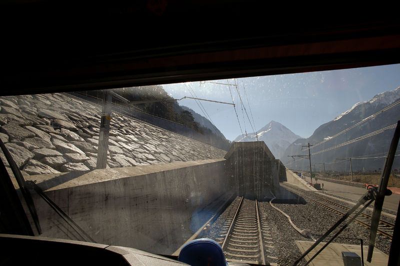 Dünyanın en uzun tüneli - 14