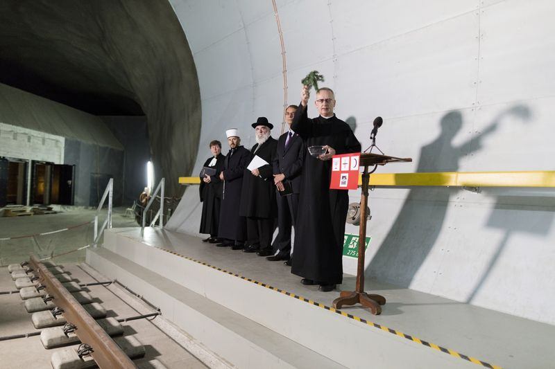 Dünyanın en uzun tüneli - 4