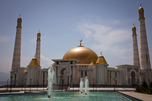 Dünyanın en büyük camileri - 7