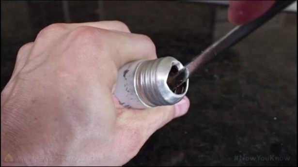 Su ile yapılan garip deney - 1