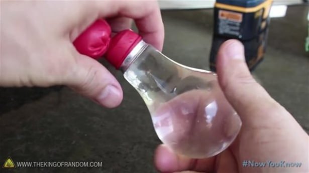 Su ile yapılan garip deney - 9