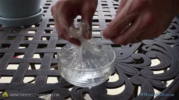 Su ile yapılan garip deney - 16