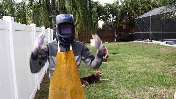 Karpuzun içine eritilmiş alüminyum dökülürse.. - 2