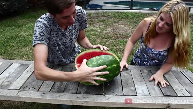 Karpuzun içine eritilmiş alüminyum dökülürse.. - 24