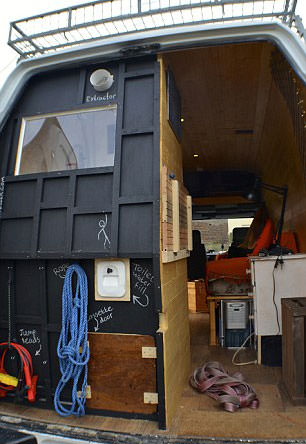 Yürüyen harika ev tasarımları - 38