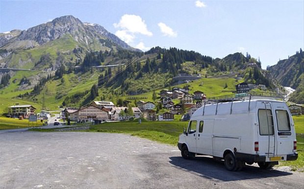 Yürüyen harika ev tasarımları - 39