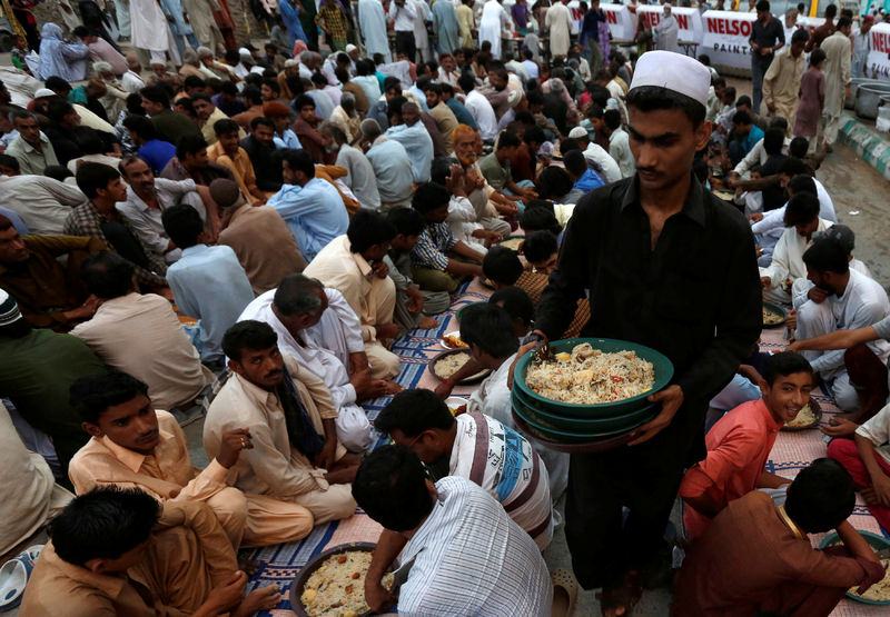 Dünyadan dört bir yanından Ramazan manzaraları - 23