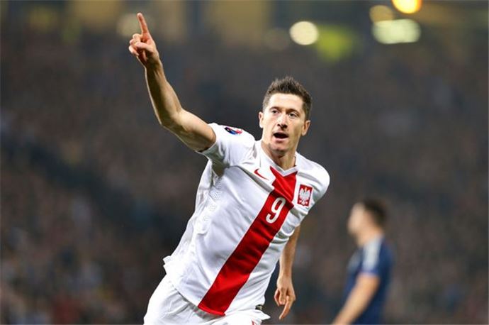 EURO 2016'nın en pahalı kadrosu - 11