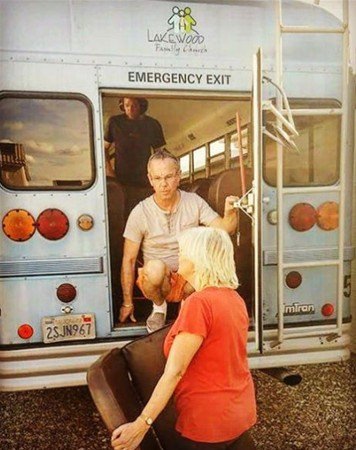 Otobüsü öyle bir hale getirdi ki.. - 13