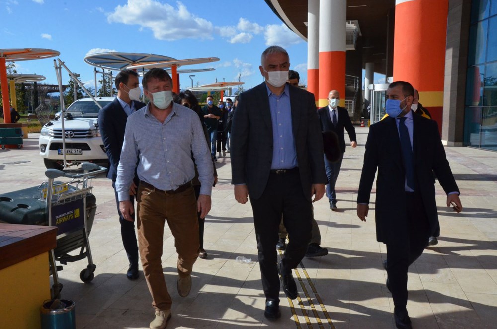 Bakan Mehmet Nuri Ersoy'dan Five Eyes film setine sürpriz ziyaret - 9