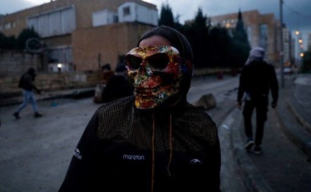 Lübnan'da devam eden gösterilerde 100'den fazla kişi yaralandı - 13