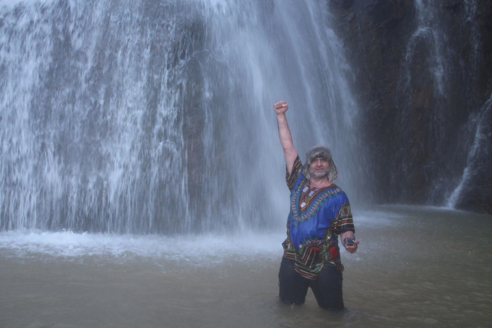 Çılgın fotoğrafçıdan Putin'e, Türkiye'deki şelalelerin buzlu sularına girme daveti - 2