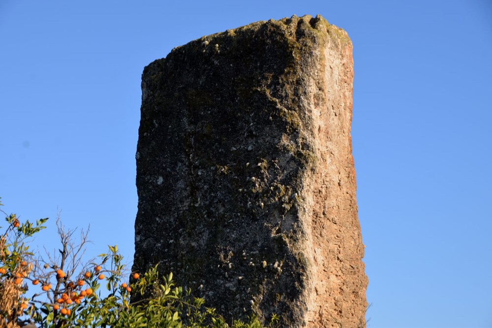 Portakal ağaçları arasında yükselen 2 bin 700 yıllık tarih - 3