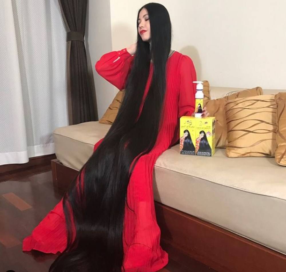 15 yıldır saçlarını kestirmeyen 'Japon Rapunzel’in saçları iki metreye ulaştı - 84641