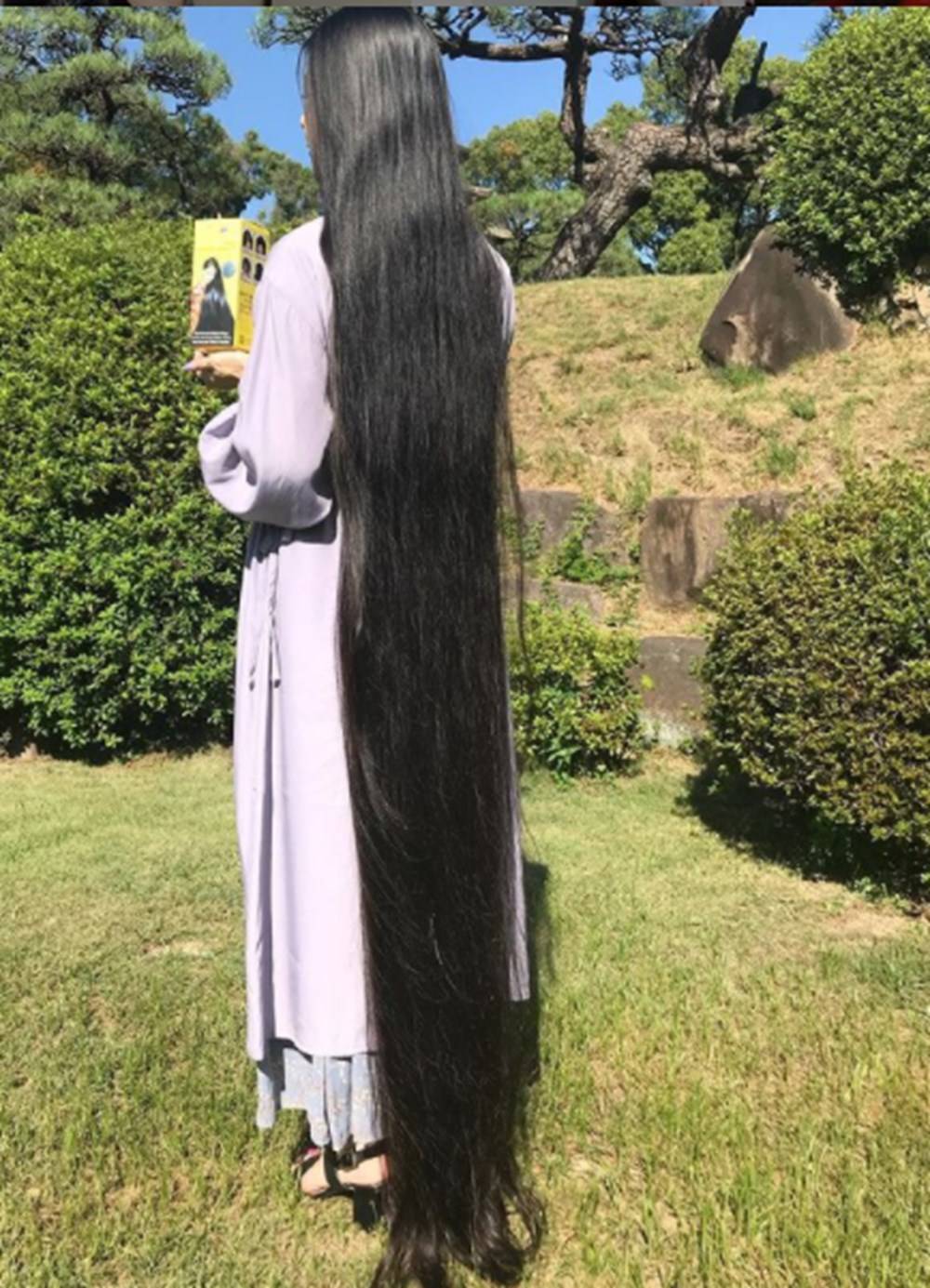 15 yıldır saçlarını kestirmeyen 'Japon Rapunzel’in saçları iki metreye ulaştı - 84642